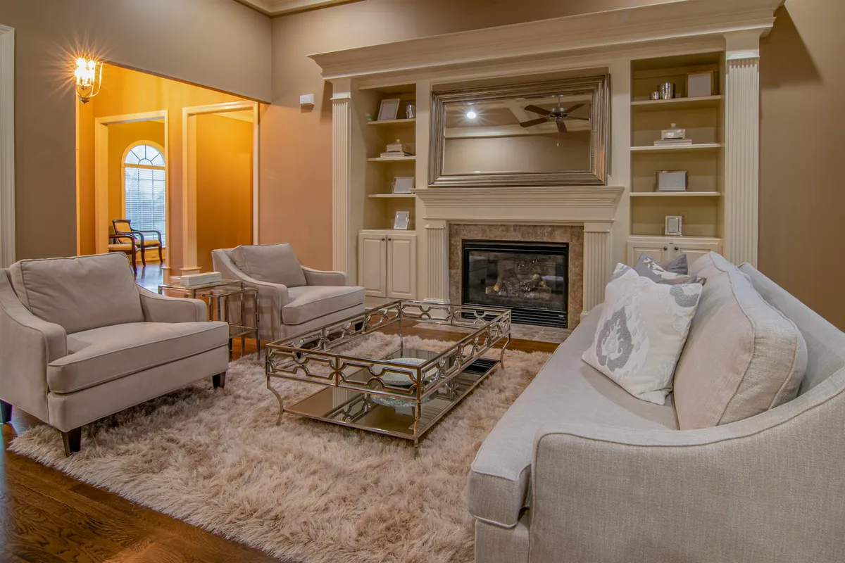Upholstery Cleaning in Cleveland, OH - Arslanian Brothers